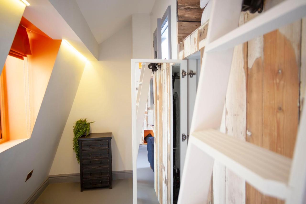 Higgihaus Apartment 5 Clare Street Aparthotel Central Location ブリストル エクステリア 写真